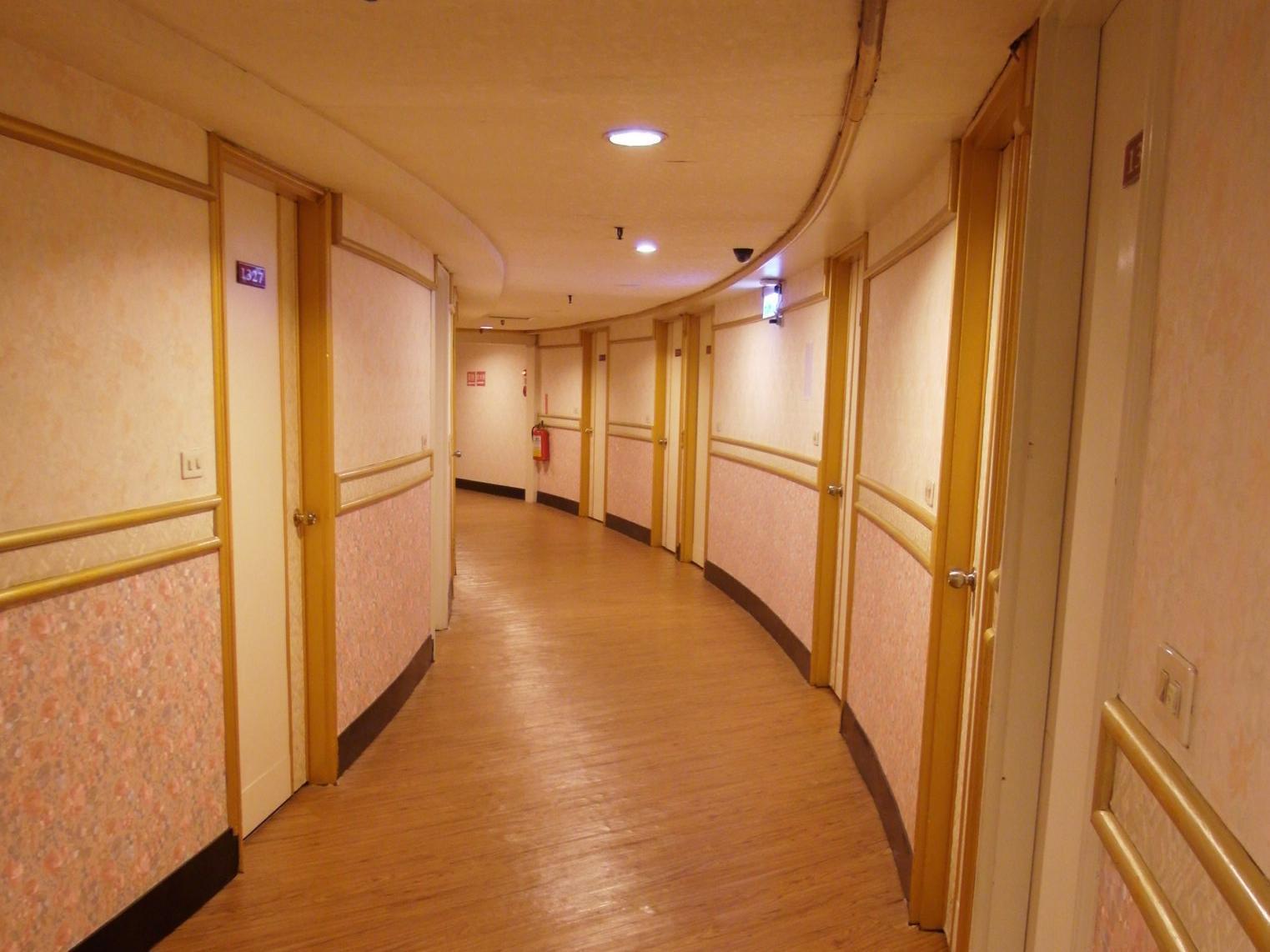 Lan Yin Tie Dao Hotel Tainan Bagian luar foto